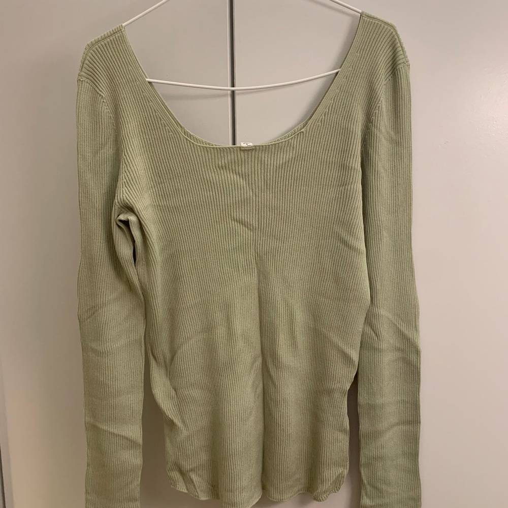 Uniqlo U knit top size L
